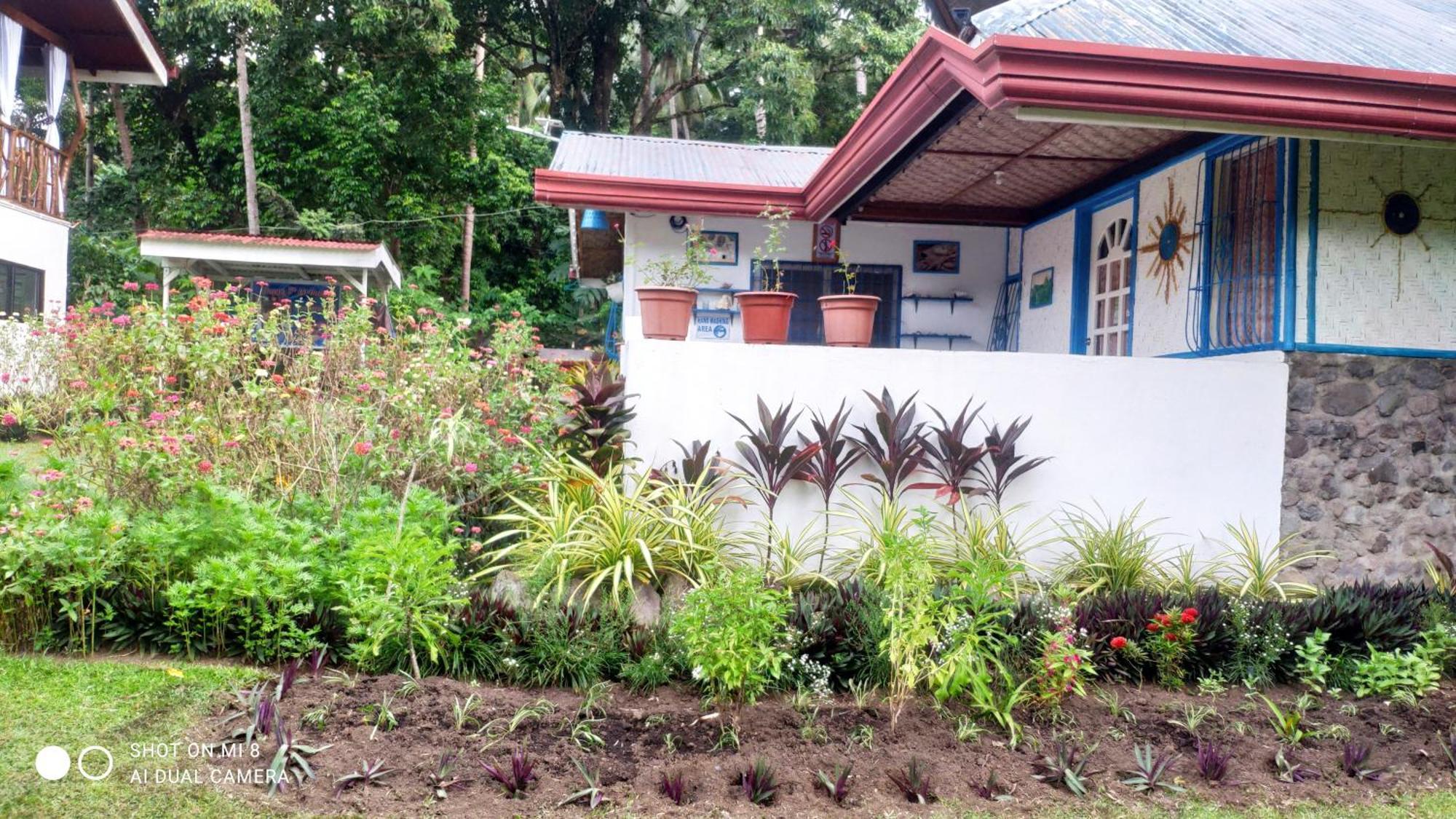 Sun House Rental Mambajao Exterior foto